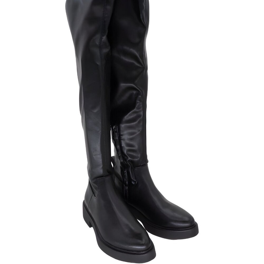Black Heeled Boots